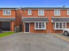 6, Farriers Place, Preston PR3 0FL