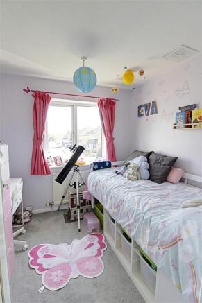 bed 3.jpg