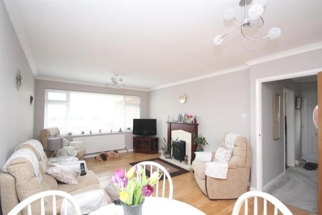 Lounge Dining Room. (2)