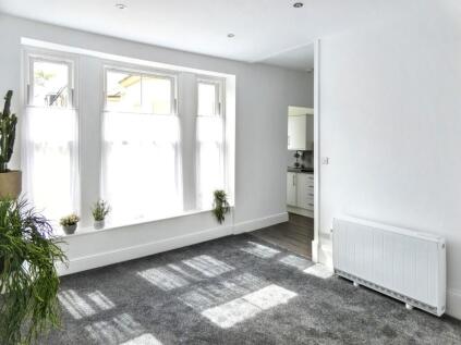 Flat 2, 16 Alma Square, Scarborough, North Yorkshire, YO11