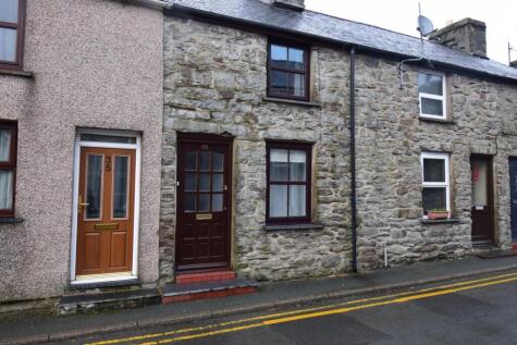 33 Arenig Street, Bala