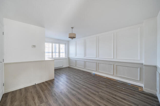 2 Blake Close, Yeovil photo 2