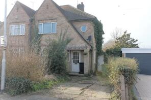 4, Brookside Drive, Oadby LE2 4PB