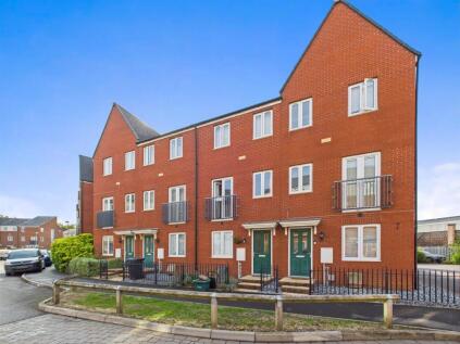 Longhorn Avenue, Gloucester