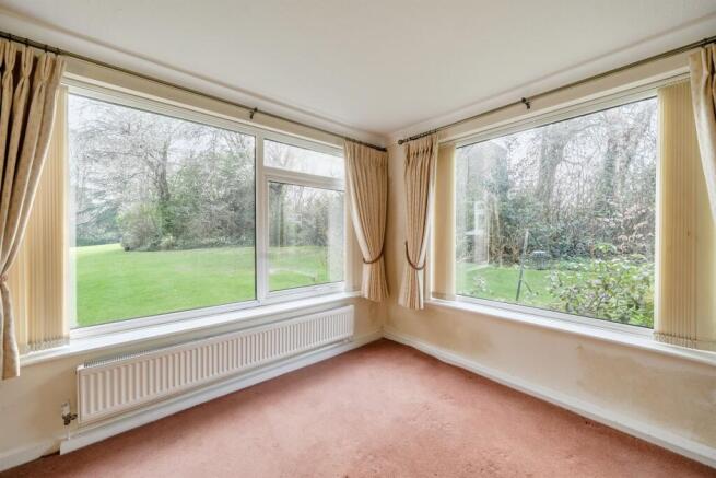 Wedgewood Court, North Park Avenue photo 3