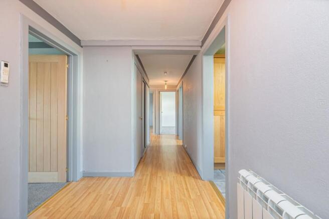 2. Hallway.jpg