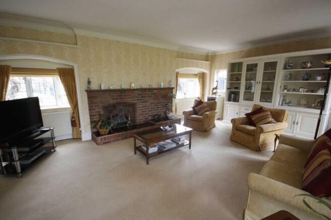 Lounge 4