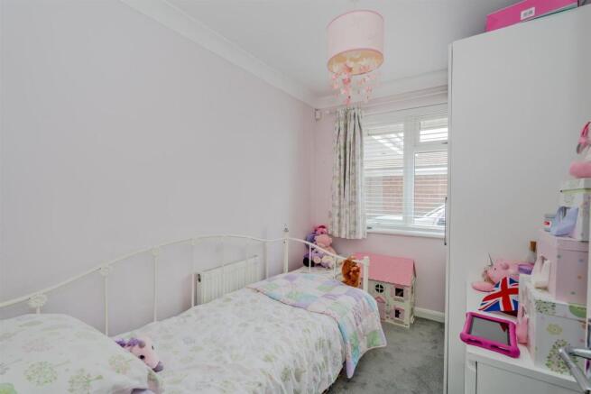 Enderley Drive, WALSALL, WS3 3PD (15 of 34).jpg