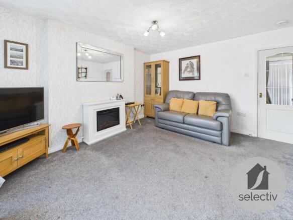 2 bed Semi-Detached Bungalow for sale Image 5