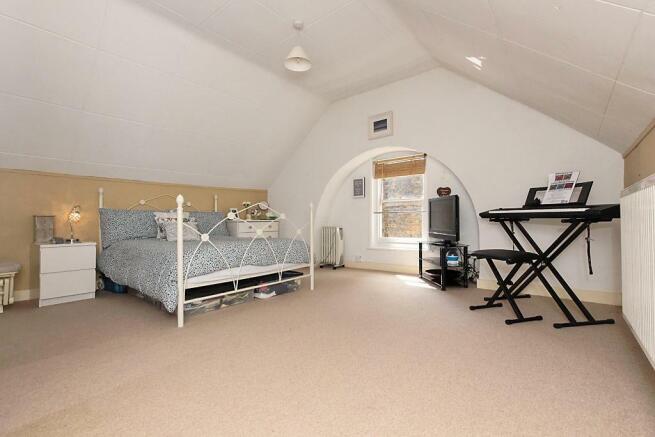 Alb-Loft-Room_1.jpg