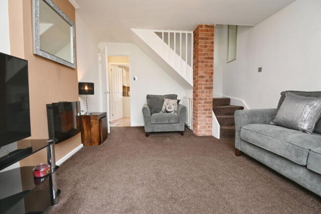 2 bed Semi-Detached for sale Image 6