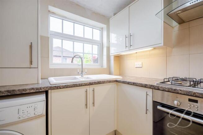 Kensington Close, Sutton-In-Ashfield photo 4