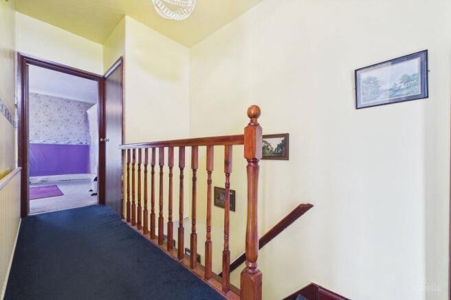 3 bed Semi-Detached for sale Image 12