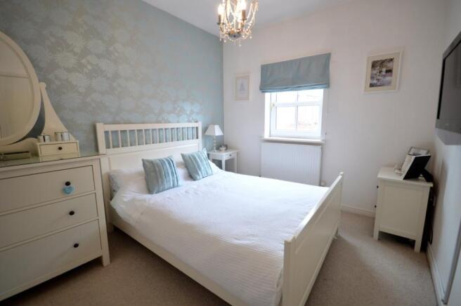 bed 1