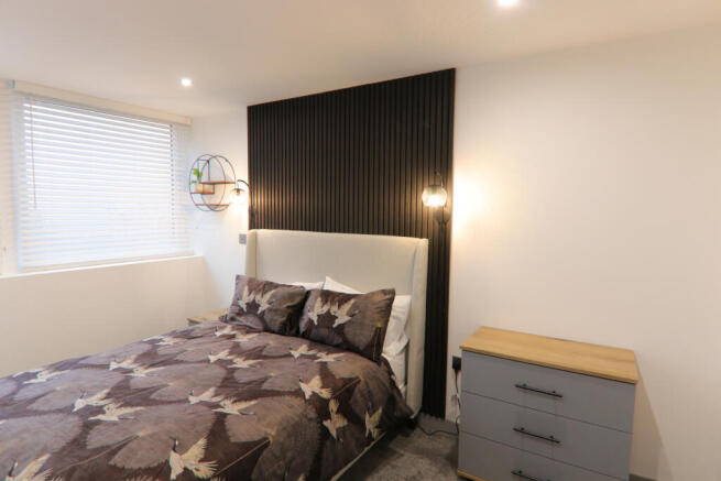 1 bed Flat to rent Image 11