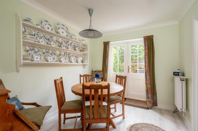 3 bed House for sale Image 7
