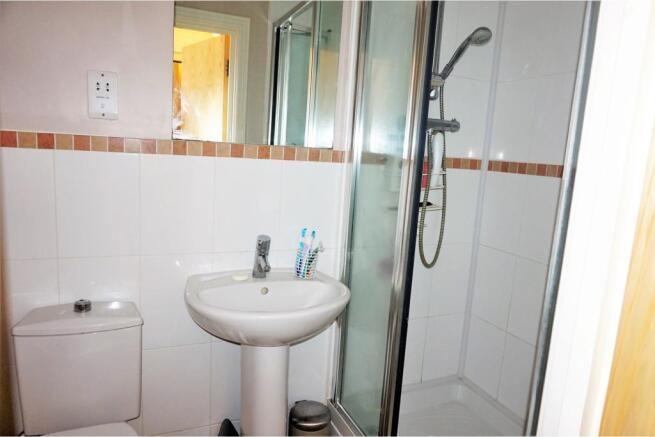 Master En-suite
