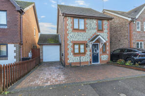 57, Moorhen Drive, Reading RG6 4NZ