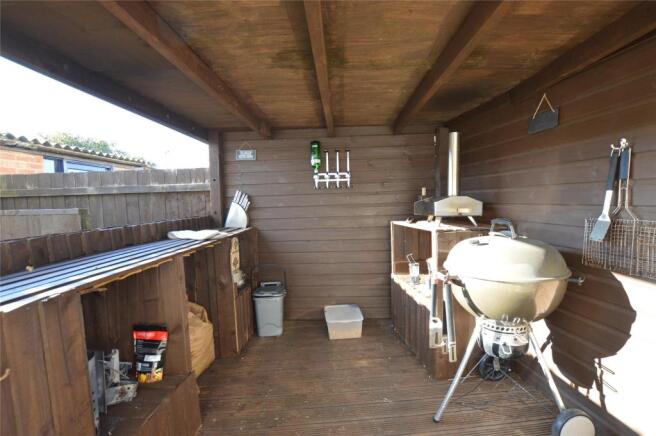 BBQ/Bar Area