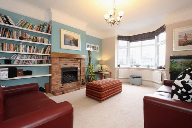 SITTING ROOM 1