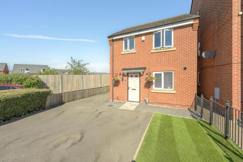 Bobeche Place, Kingswinford, DY6 7LU