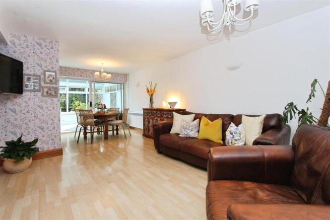 Sitting / Dining Room