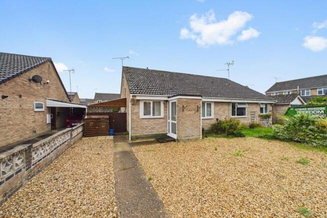 2-bed semi-detached on Admirals Way, Thetford, IP24, £210,000