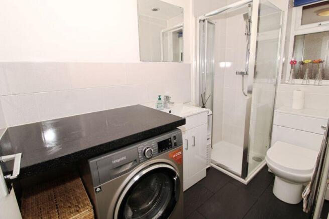 Utility/Shower Room