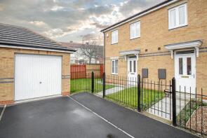 7, Queensbury Gate, Newcastle Upon Tyne NE12 8JW