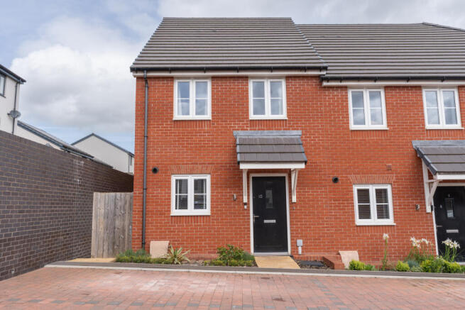 10 Shepherd Close Externals-5