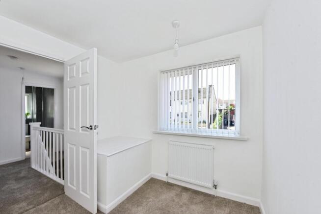 3 bed Semi-Detached for sale Image 11