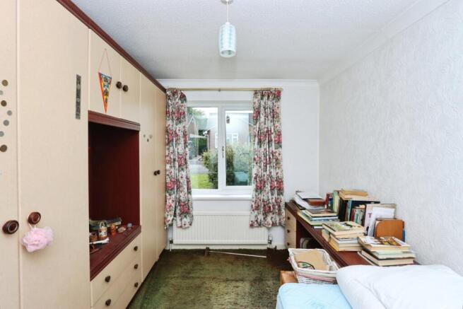 3 bed Bungalow for sale Image 12