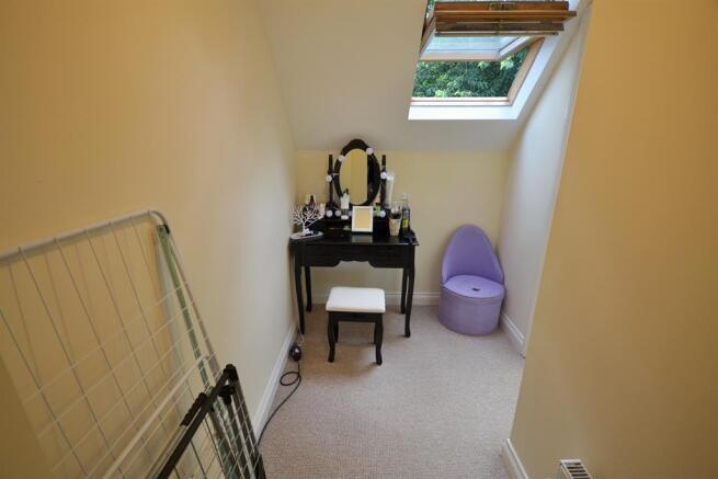 DRESSING AREA