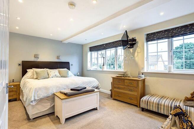 BEDROOM 1
