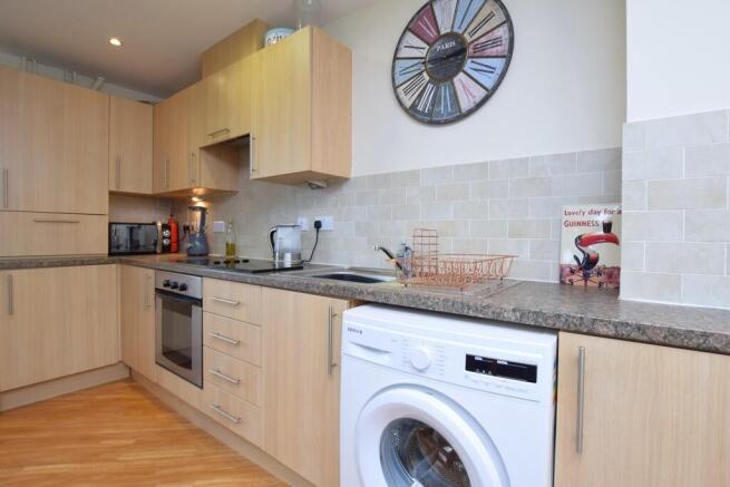 IMG_18206_10_orig...