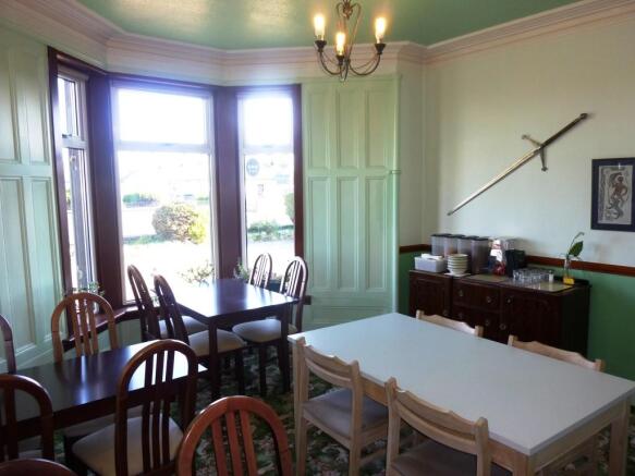 Breakfast room