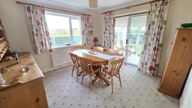 The Green, Leasingham, NG34 photo 4