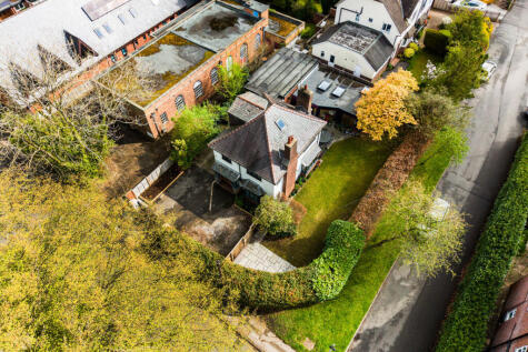 Macclesfield Road, Prestbury, SK10