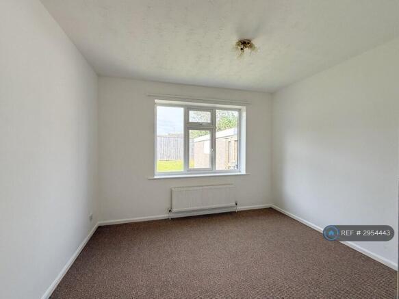 2 bed Bungalow to rent Image 10