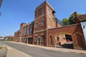 9, The Old Brewery, London Road, Horndean, Waterlooville PO8 0QQ