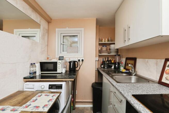 Sprowston Road, Norwich photo 4