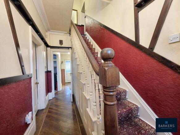 4 bed Detached for sale Image 10