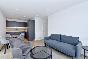 Flat 79, Darjeeling House, Memorial Avenue, Slough SL1 3GN