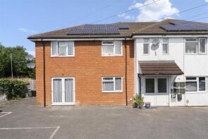 Flat 1, 17, Peachey Lane, Uxbridge UB8 3RX