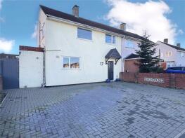 17, Dayshes Close, Gosport PO13 0SL