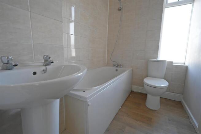 2 bed Terraced for sale Image 10