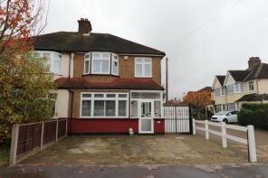 32, The Rosery, Croydon CR0 7SQ