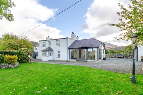 Clwt-y-Bont, Caernarfon, Gwynedd, LL55