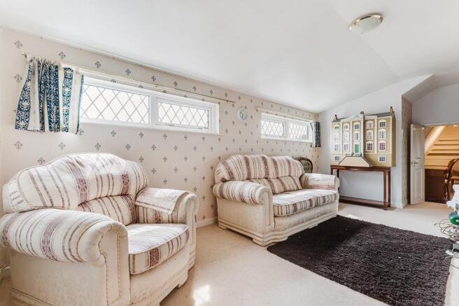 153 Warkton Lane, Kettering (31 of 47).jpg