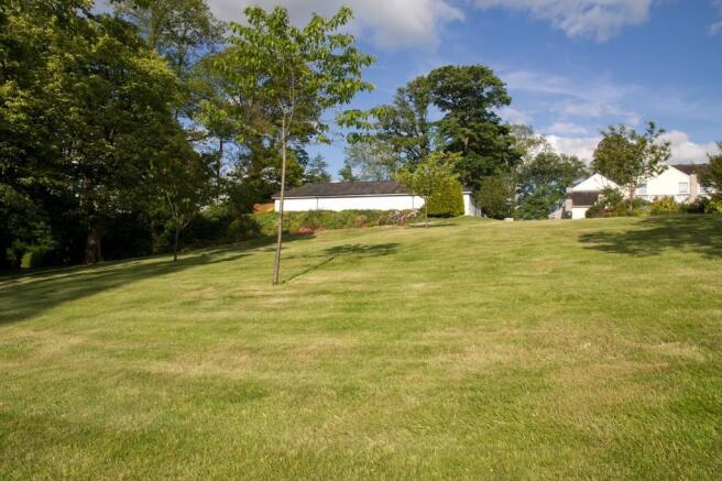 Gardens and groun...